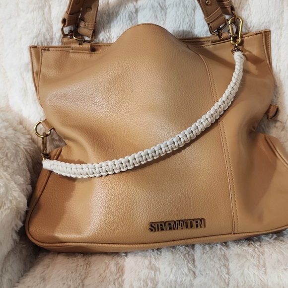 SOLD - Picture 5 of 7